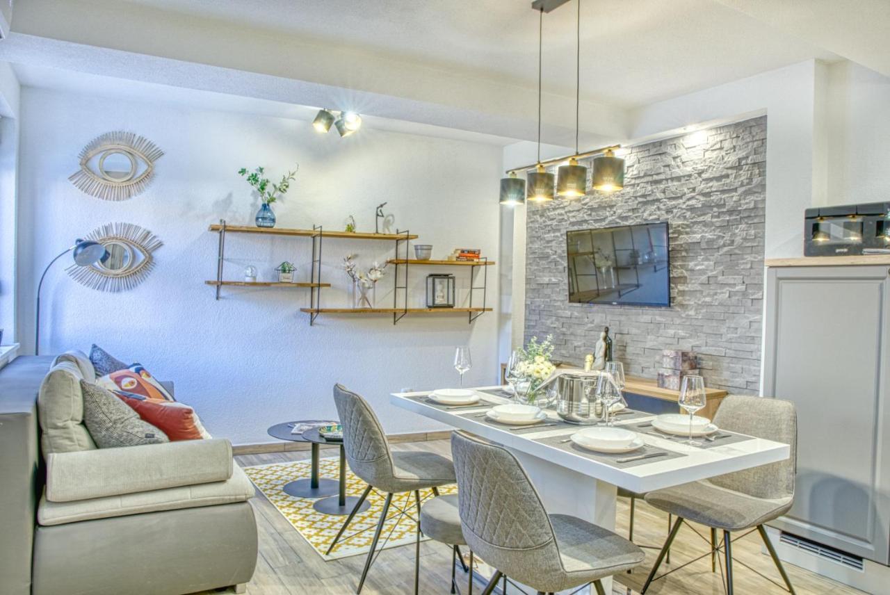 Апартаменти Su Casa - At Kastela Oldtown Екстер'єр фото