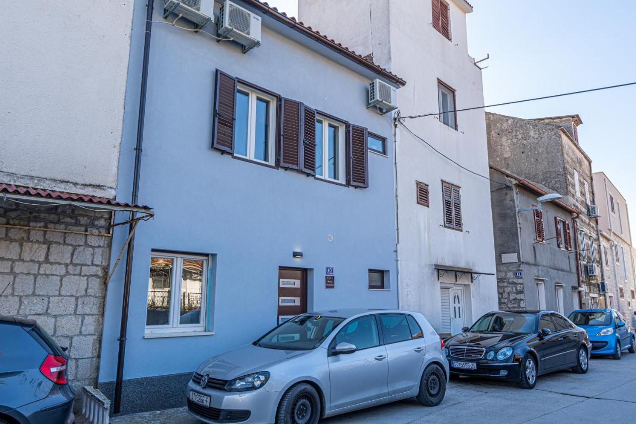 Апартаменти Su Casa - At Kastela Oldtown Екстер'єр фото